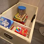 Riverfront House With 98 Inch Tv, Ps5 & Activities Σπίτι διακοπών *