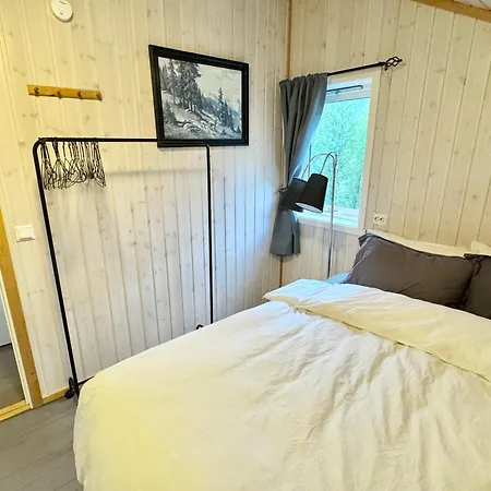 Riverfront House With 98 Inch Tv, Ps5 & Activities * Νάρβικ