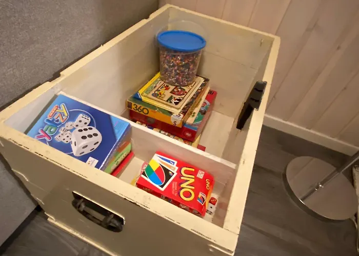 Riverfront House With 98 Inch Tv, Ps5 & Activities Casa de Férias *