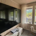 Дом отдыха Riverfront House With 98 Inch Tv, Ps5 & Activities Нарвик