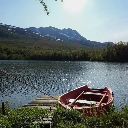 Riverfront House With 98 Inch Tv, Ps5 & Activities Narvik