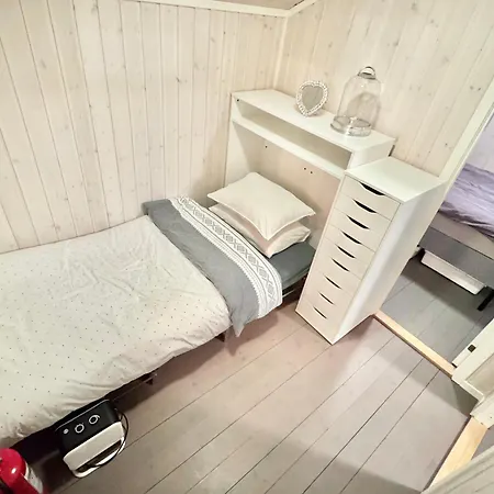 Vakantiehuis Riverfront House With 98 Inch Tv, Ps5 & Activities Narvik